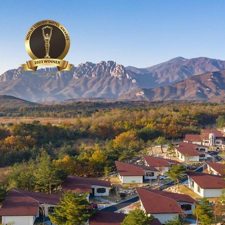 Kensington Resort Seorak Valley Sokcho Exterior photo