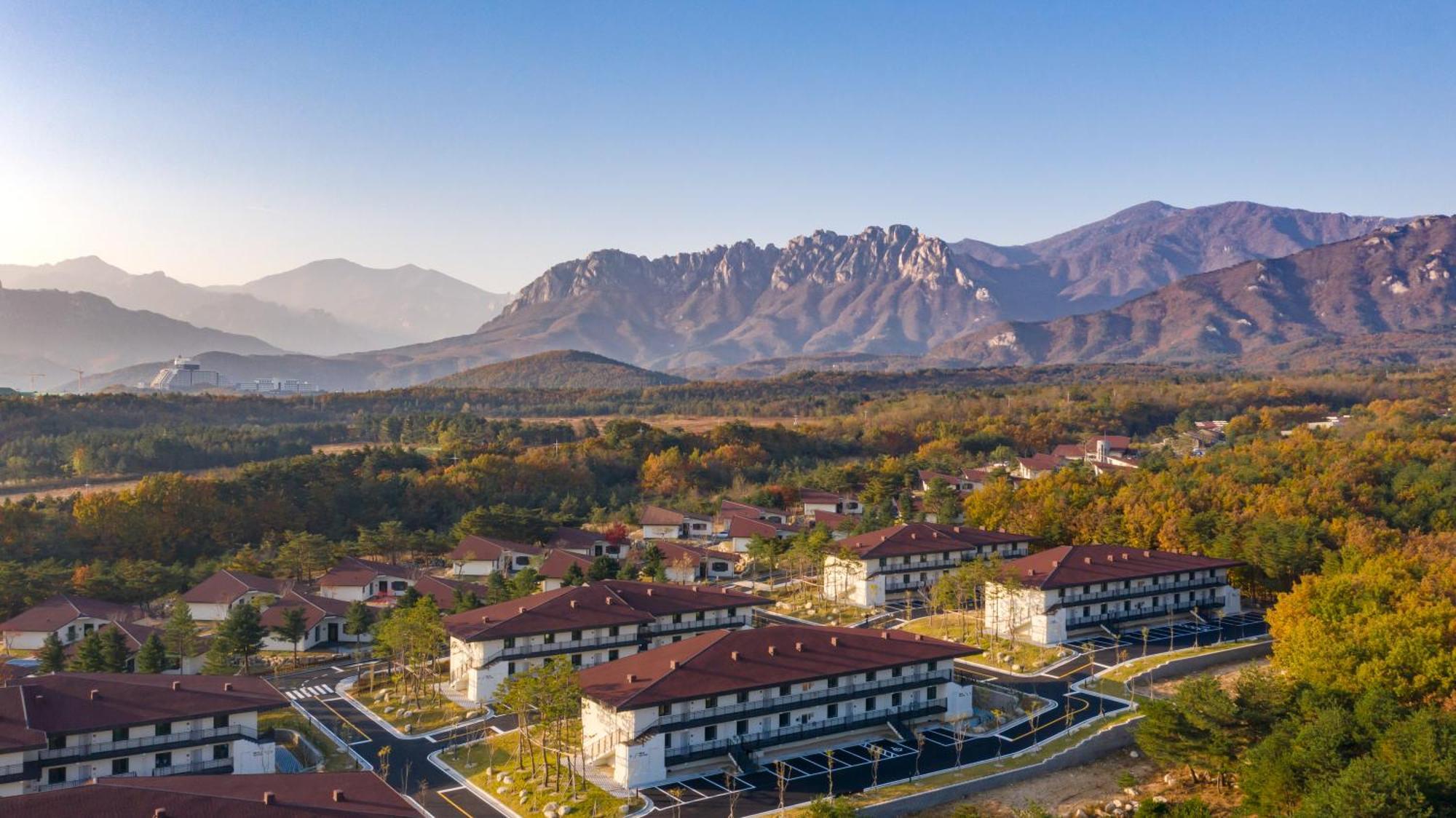 Kensington Resort Seorak Valley Sokcho Exterior photo