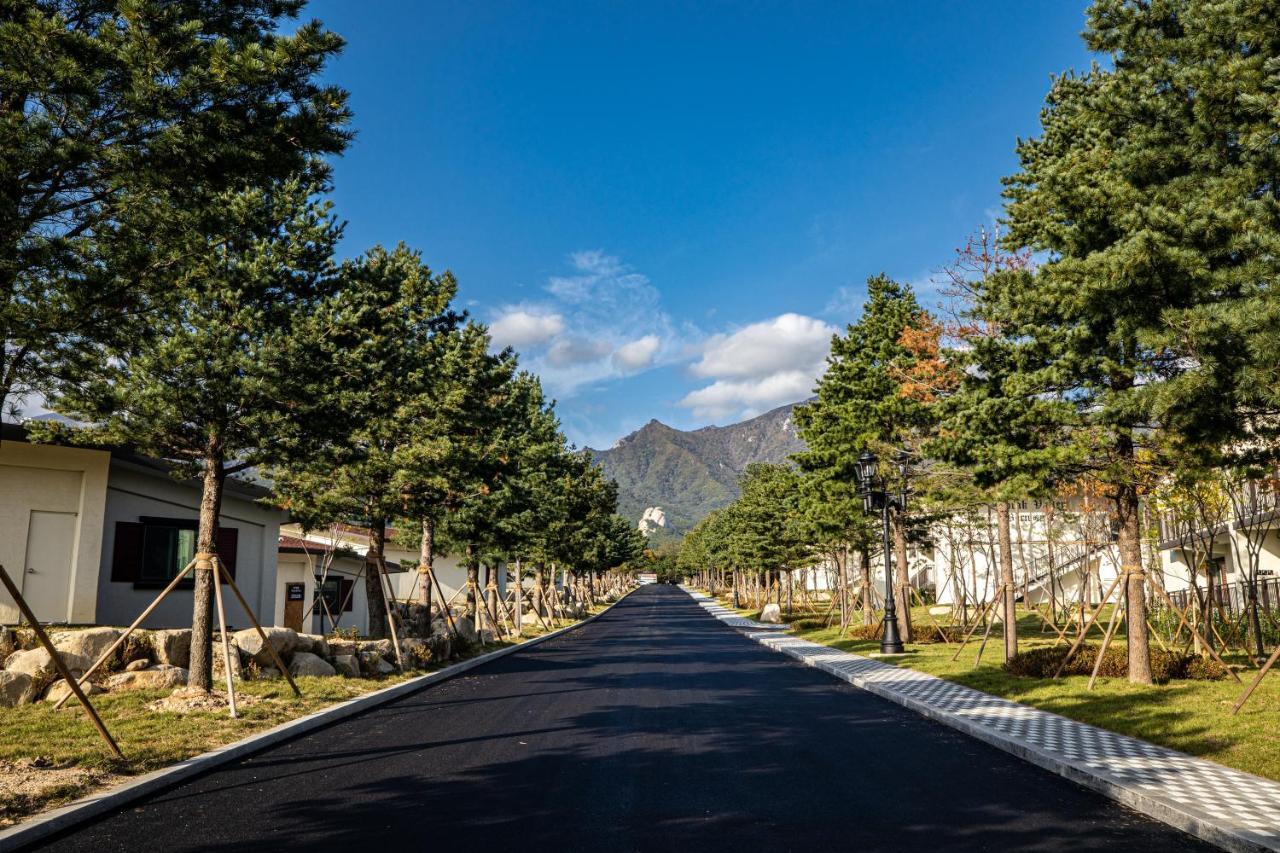 Kensington Resort Seorak Valley Sokcho Exterior photo