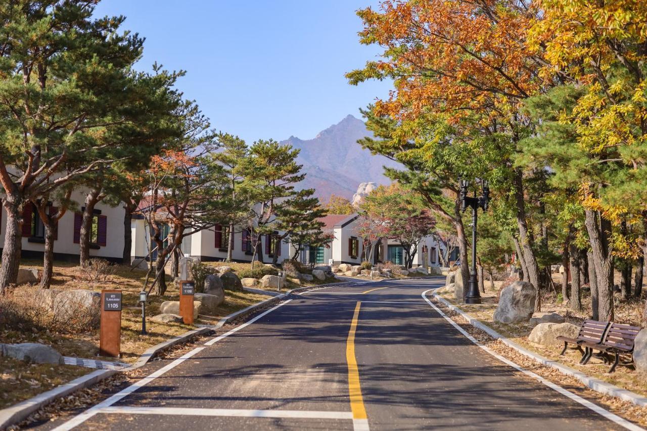 Kensington Resort Seorak Valley Sokcho Exterior photo
